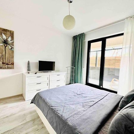 Lazo Two Room- Luxury Apartment บูคาเรสต์ ภายนอก รูปภาพ