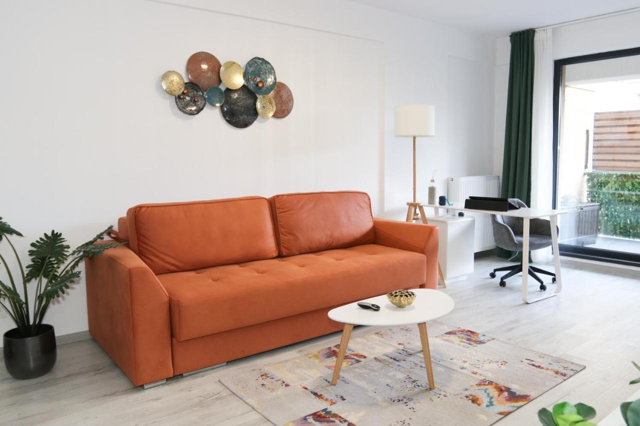 Lazo Two Room- Luxury Apartment บูคาเรสต์ ภายนอก รูปภาพ