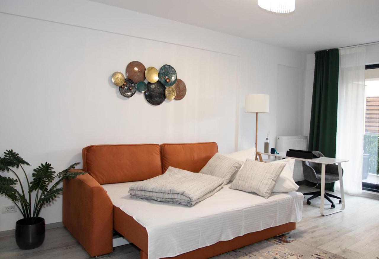 Lazo Two Room- Luxury Apartment บูคาเรสต์ ภายนอก รูปภาพ