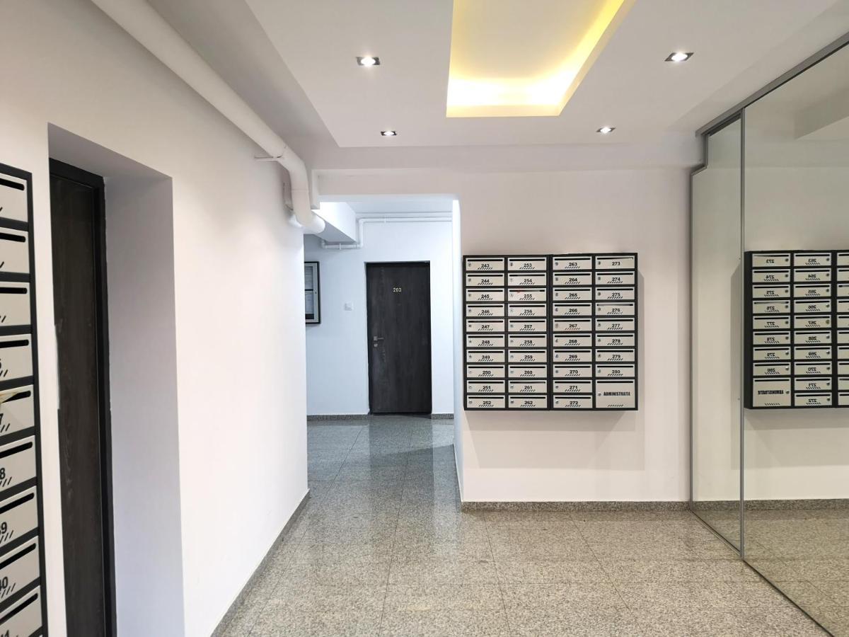 Lazo Two Room- Luxury Apartment บูคาเรสต์ ภายนอก รูปภาพ