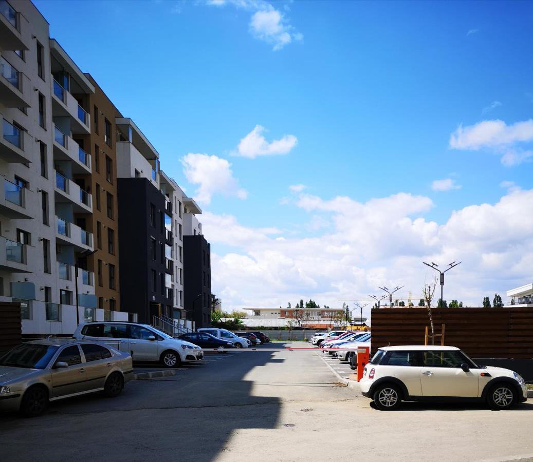 Lazo Two Room- Luxury Apartment บูคาเรสต์ ภายนอก รูปภาพ